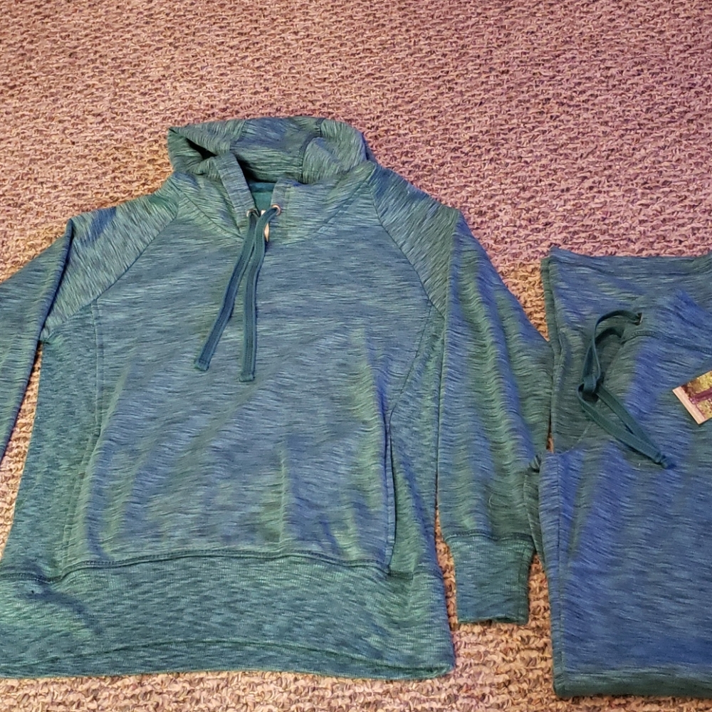 Matching Fleece Hoodie & Pants